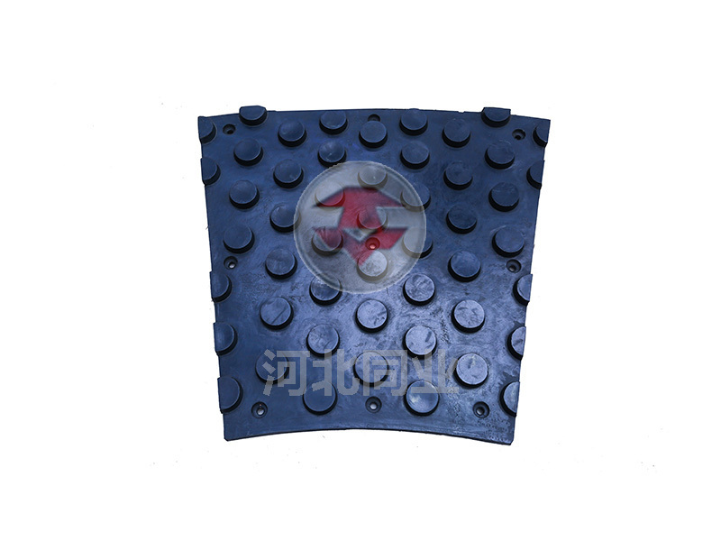 Ball making disc liner